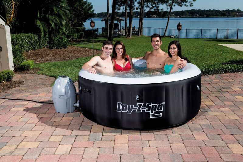 Lay-Z-Spa MIAMI felf�jhat� jakuzzi 180 x 65 cm, 2-4 szem�lyes